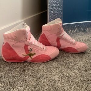 KangaROOS sneakers, size 7, Women’s, pink and gold.